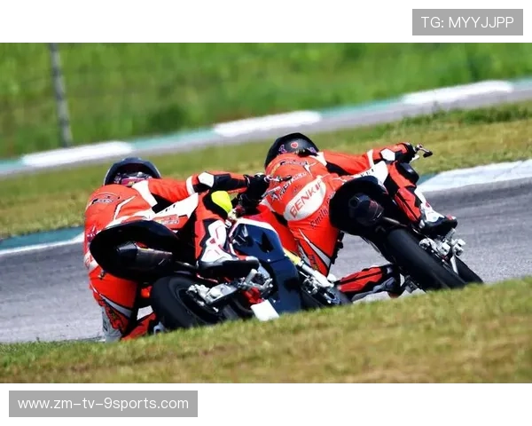 车队幕后:团队协作造就比赛奇迹,车队视频 车队幕后:团队协作造就比赛奇迹,车队视频